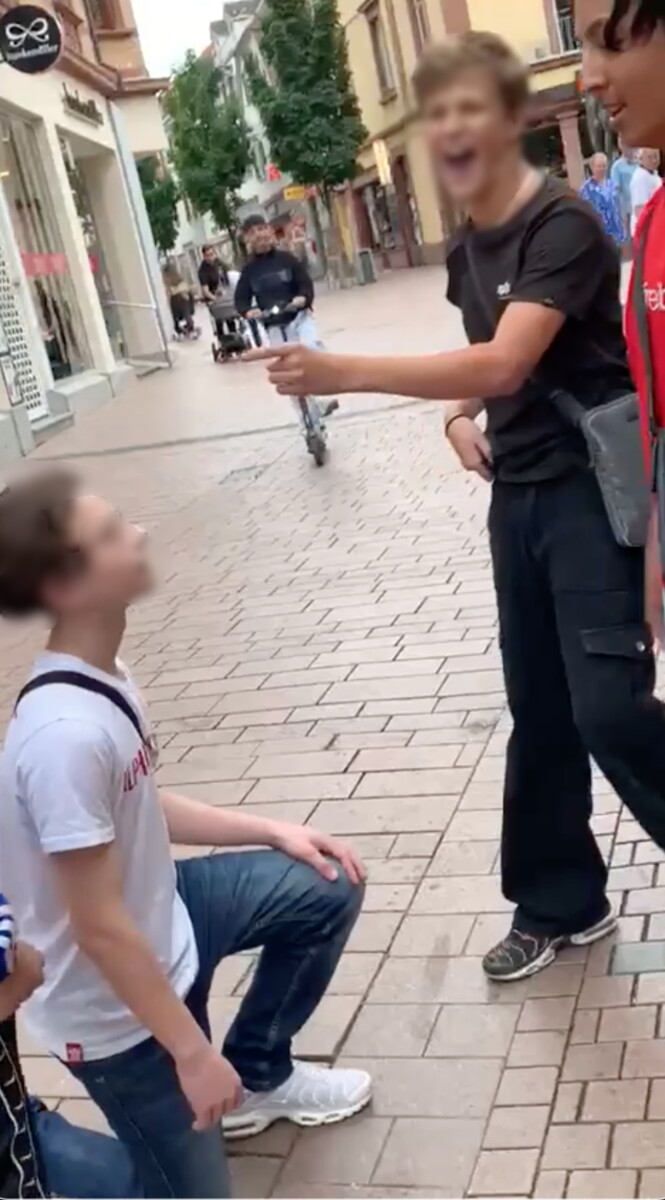 Nach dem „Weinheimer Kniefall“ die erneute Demütigung eines Deutschen durch Migranten